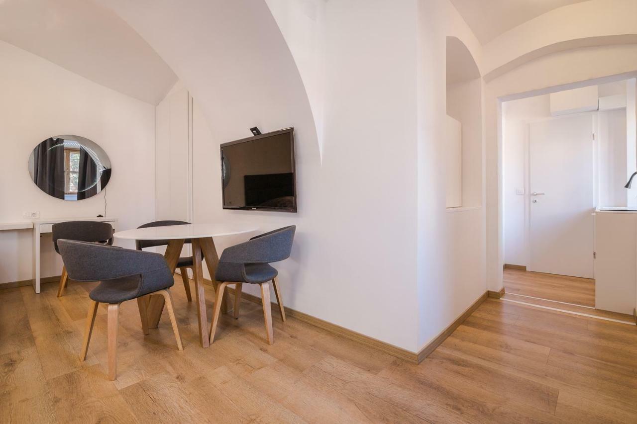 St. Marks Apartment 1 Zagreb Bagian luar foto